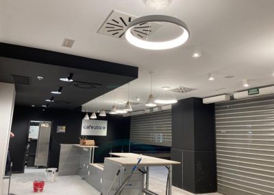 SEGUNDA REFORMA INSTALACION ELECTRICA EN CAFESTORE (ESTACION DE TREN SANTA JUSTA)