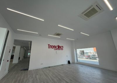 NAVE DE OFICINAS POLIGONO EL PIBO (SEVILLA 2024)